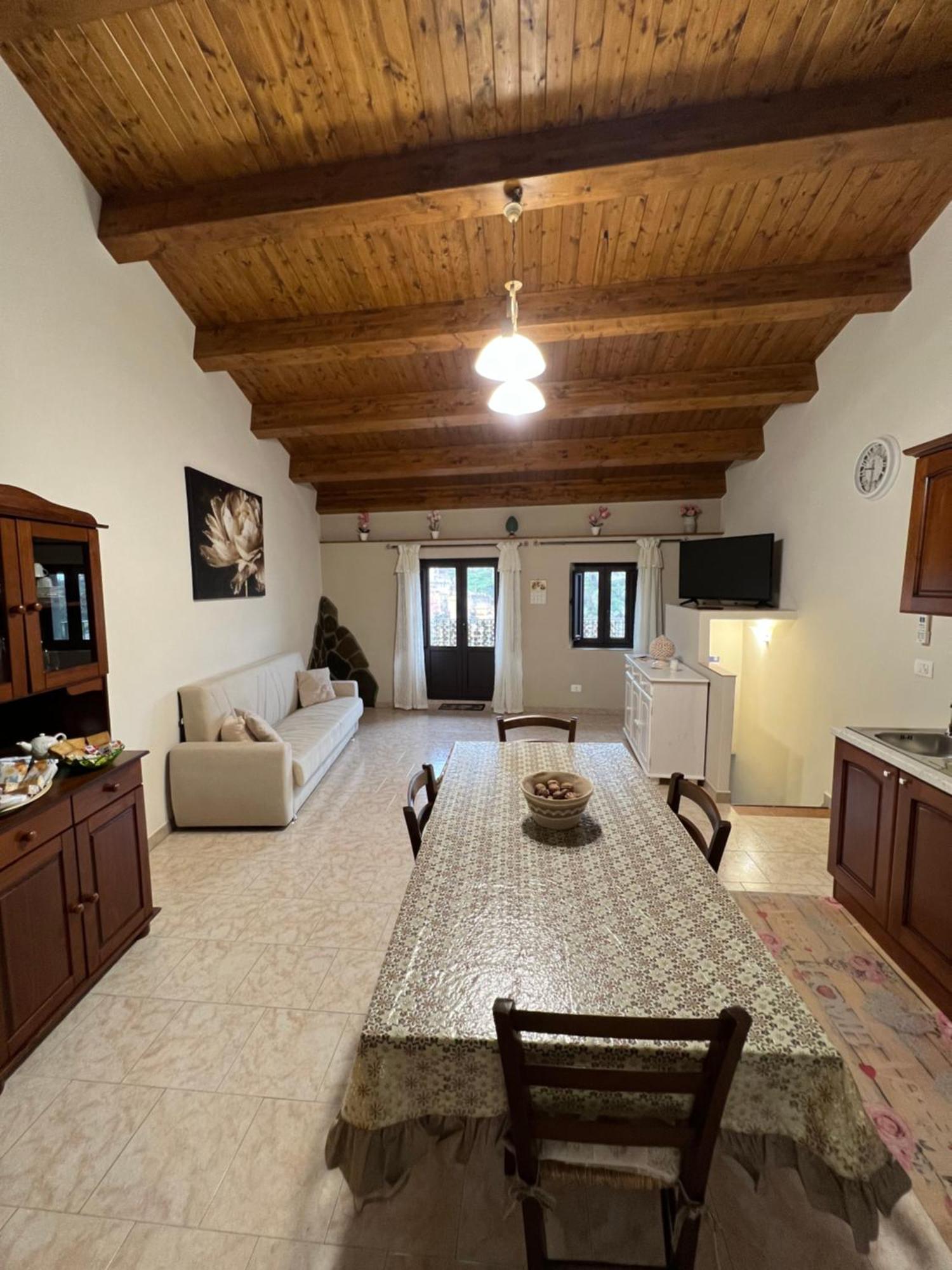 Casa Belvedere Motta Camastra Gole Alcantara Exterior photo