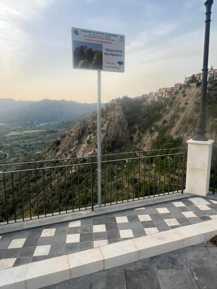 Casa Belvedere Motta Camastra Gole Alcantara Exterior photo